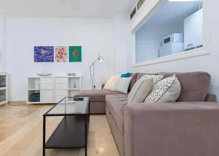 San Clemente Central Suite By Valcambre